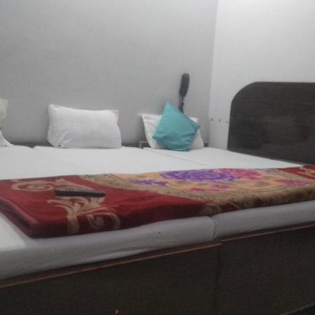 Hotel Giriraj Inn Varanasi Dış mekan fotoğraf