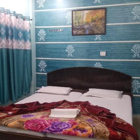Hotel Giriraj Inn Varanasi Dış mekan fotoğraf
