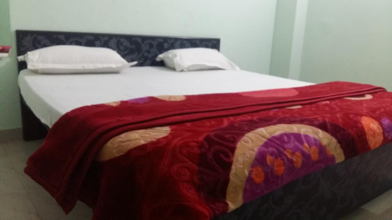 Hotel Giriraj Inn Varanasi Dış mekan fotoğraf