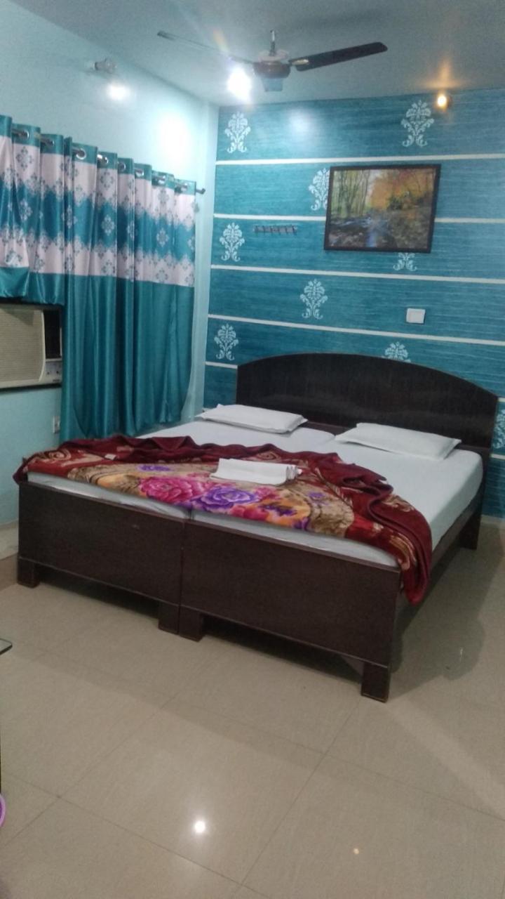 Hotel Giriraj Inn Varanasi Dış mekan fotoğraf