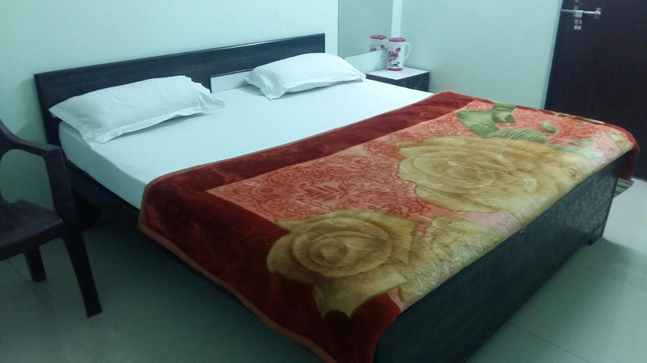 Hotel Giriraj Inn Varanasi Dış mekan fotoğraf