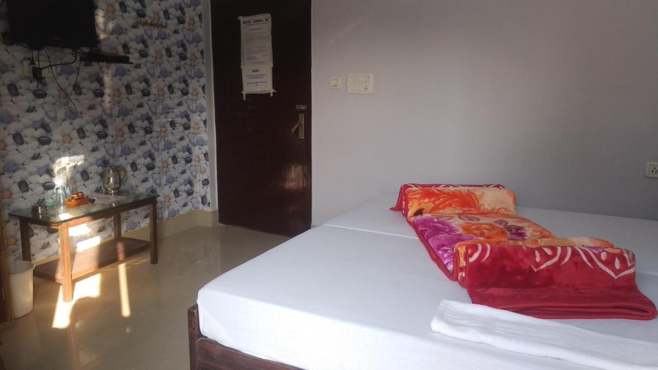 Hotel Giriraj Inn Varanasi Dış mekan fotoğraf