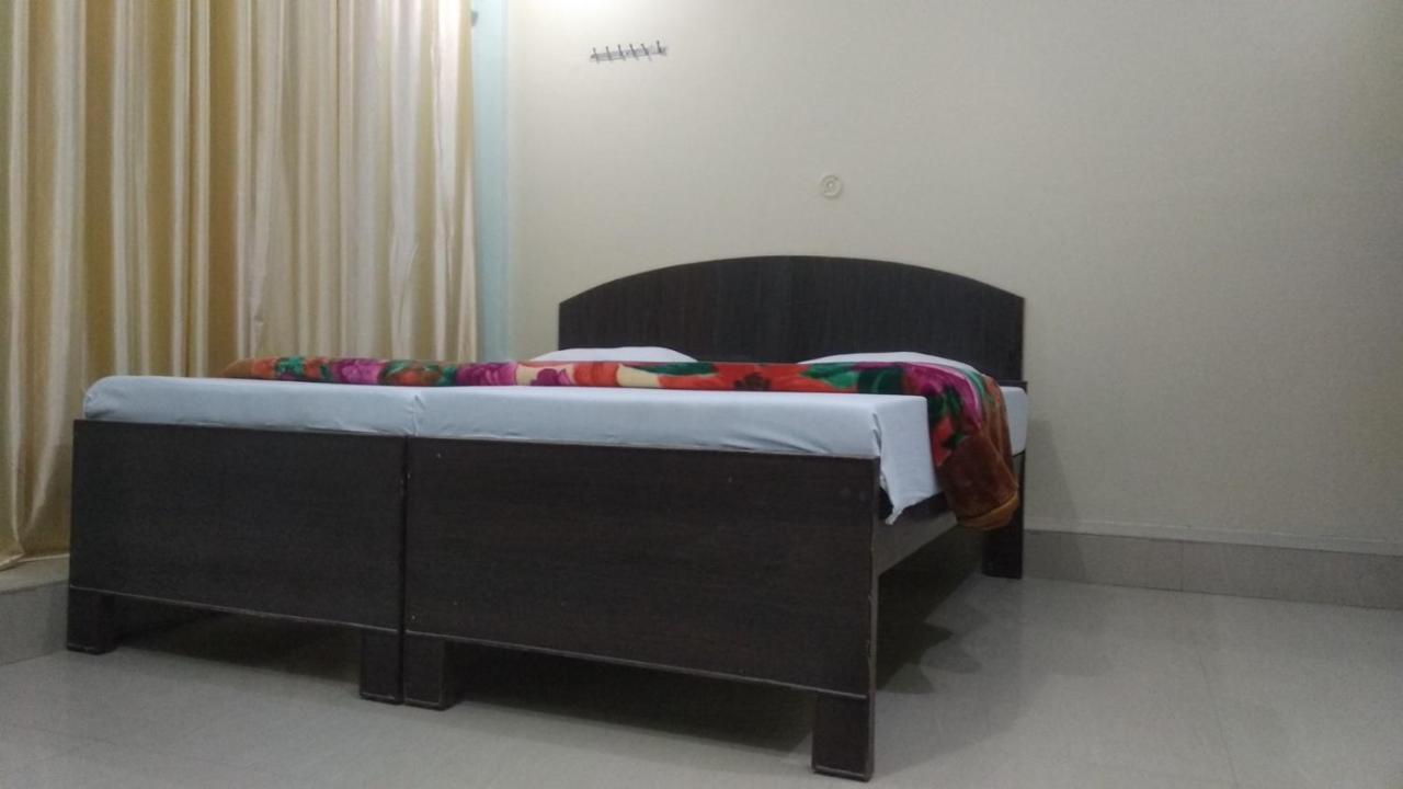 Hotel Giriraj Inn Varanasi Dış mekan fotoğraf